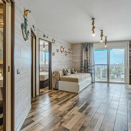 Captain Americas * Playa de las Americas (Tenerife)