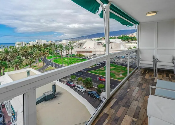 美洲船长公寓 *